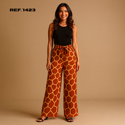 Ref 1423. Pantalón con cordones bota campana