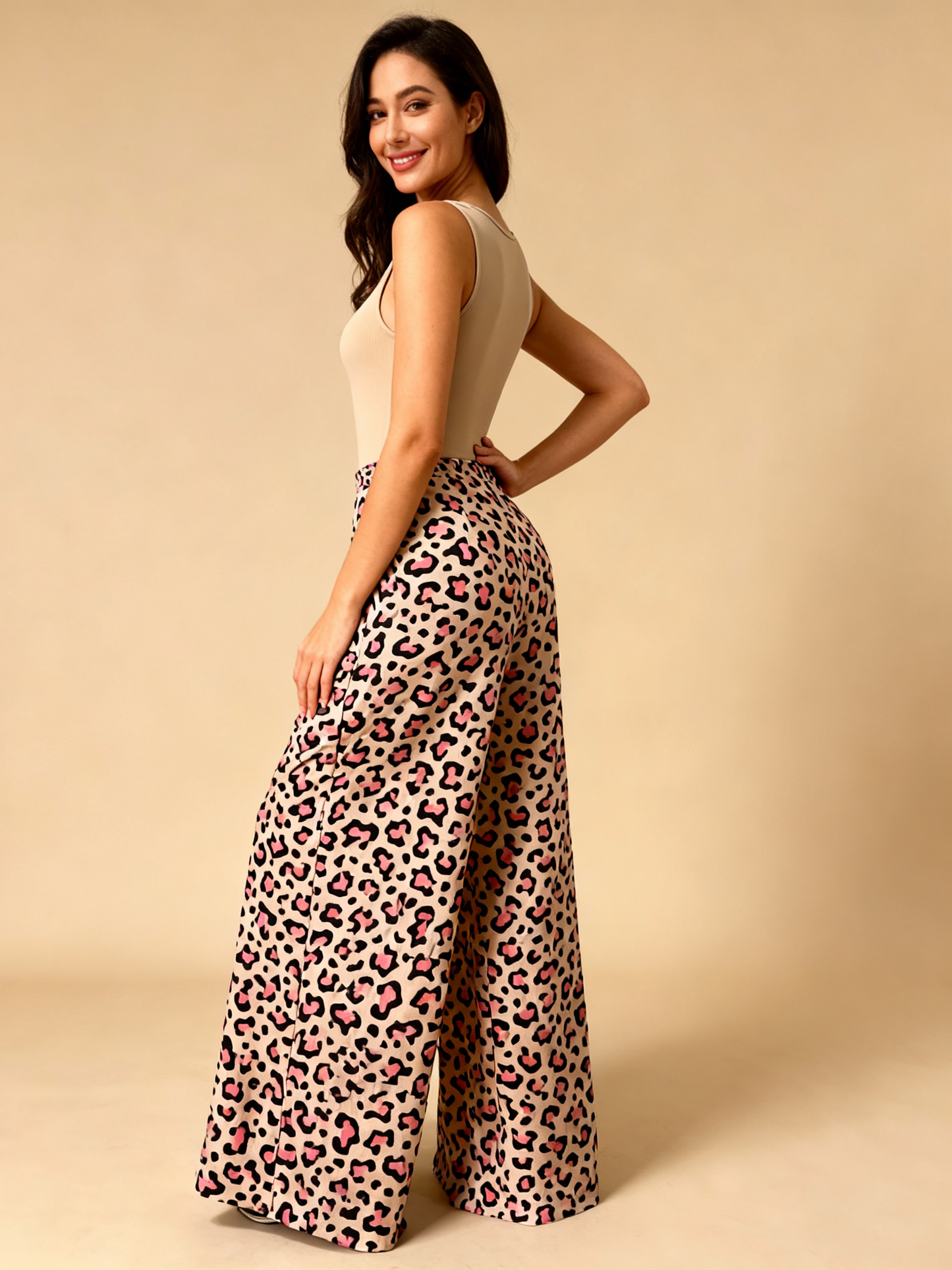 Ref 1423. Pantalón con cordones bota campana